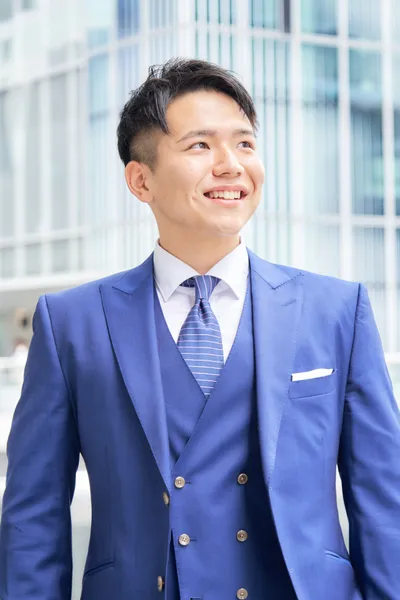 Tsuji Profile
